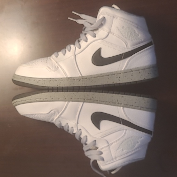 Jordan 1 mid white/black/grey pepper - Picture 4 of 7